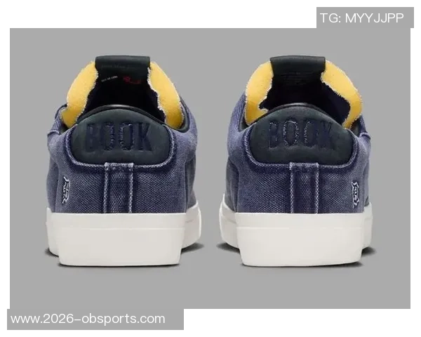 Nike为布克量身打造的全新休闲鞋款BookBlazerLows引领时尚潮流